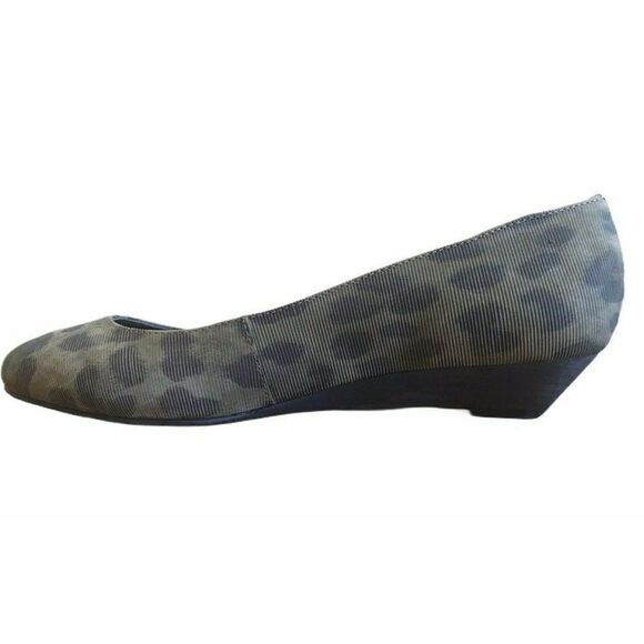 Gianni Bini Ladies Size 7.5 M Ballet Flats Leopard - Picture 4 of 7